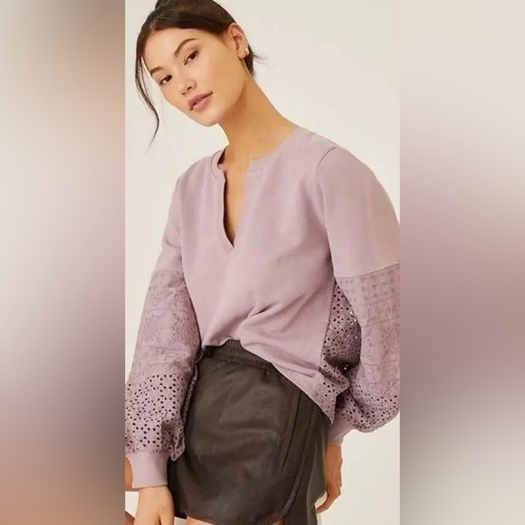 Anthropologie Tops - Anthropologie Eyelet Sweatshirt Blouse Lavender Purple Sz Medium